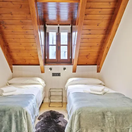 Luderna - Duplex Con Terraza Laveja Gessa